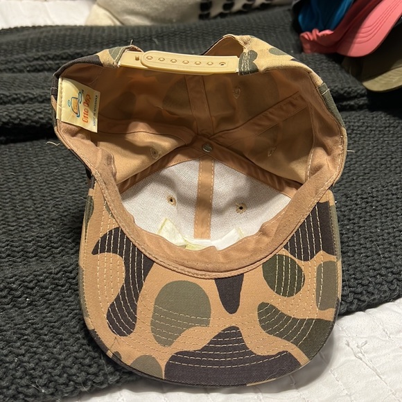 Old camo fishing hat - Picture 4 of 4